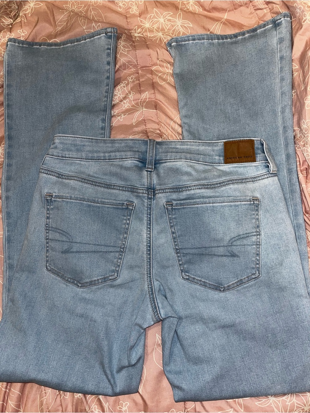 American Eagle Outfitters Light Blue Denim Jeans - Picture 3 of 5